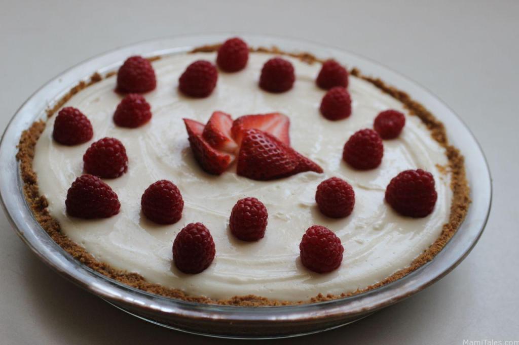 Greek-yogurt-lemon-tart